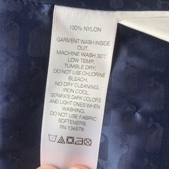 Vineyard Vines | Vineyard Vines Women's quilted vest - Picture 6 of 6